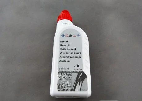 Олія трансмісійна у роздаванні Gear Oil 1L VAG G055145A2