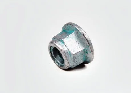 Гайка шестигранна VAG N10106402