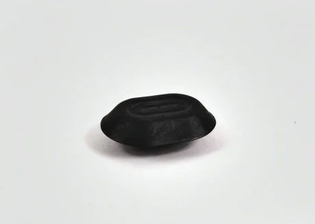 Кришка заглушка днища кузова 16.5x32.5 мм VAG N90402801