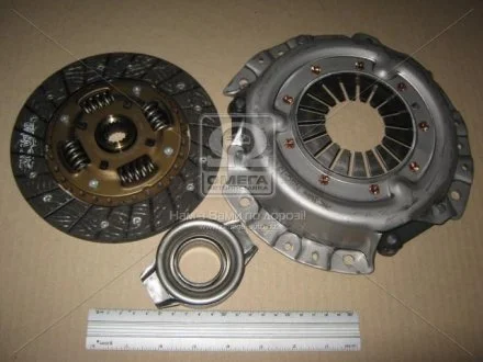 Комплект сцепления NISSAN Almera / Sunny 1,4 82-00 Valeo 009249