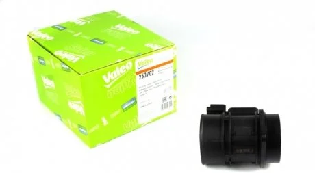 Расходомер воздуха MITSUBISHI / NISSAN / OPEL / RENAULT Carisma / Primera / Vivaro / Trafic 1,5-2,5D 97 - Valeo 253702