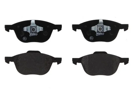 Тормозные колодки дисковые FORD/MAZDA/VOLVO Focus/Kuga/3/5/C30/C70/S40/V40/V50 "1,0-2,5 "F "03>> Valeo 301649