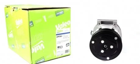 Компрессор кондиционера NISSAN / OPEL / RENAULT Interstar / Primastar / Movano / Master 1,9-2,5D 00 - Valeo 699361