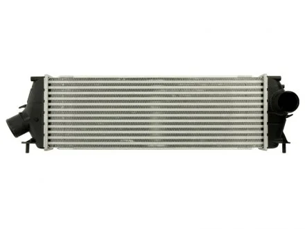 Интеркулер OPEL / RENAULT Vivaro / Trafic 2,0-2,5D 06 - Valeo 818771