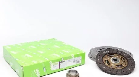 Комплект зчеплення + підшипник Valeo 821098