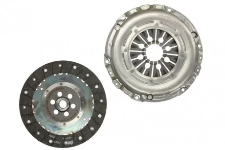 Комплект зчеплення (3 in 1 kit) SKODA / VW Octavia / SuperB / Passat / Caddy 2,0TD 04 - Valeo 826731