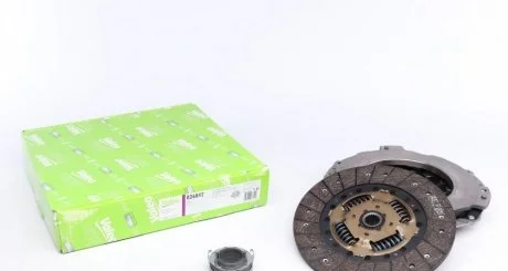 Комплект зчеплення + підшипник Valeo 826842