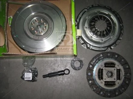 Маховик+сцепление AUDI A4, VW PASSAT 2.5TDI 00-06 Valeo 835104