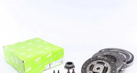 Сцепления комплект+ маховик MAZDA 6 2,0DI 02-07 Valeo 835111