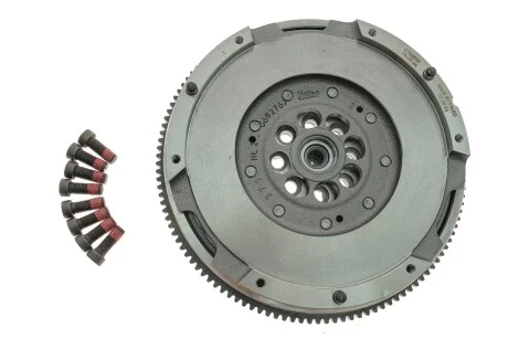 Маховик BMW 1/3/5 / X1 / X3 2,0D 03-15 Valeo 836589