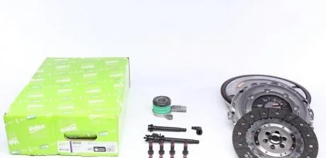 Комплект зчеплення + DMF NISSAN / OPEL / RENAULT NV400 / Movano / Master 2,3D 10 - Valeo 837427