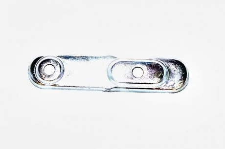 Підсилювач переднього бамперу Octavia 2000-10 Vika 88070033101