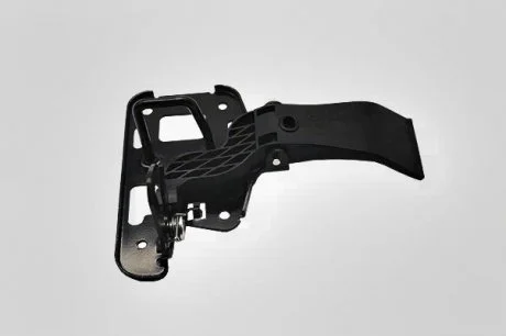 Гак замка капота захватний Audi Q5 2008-16 Vika 88231795701