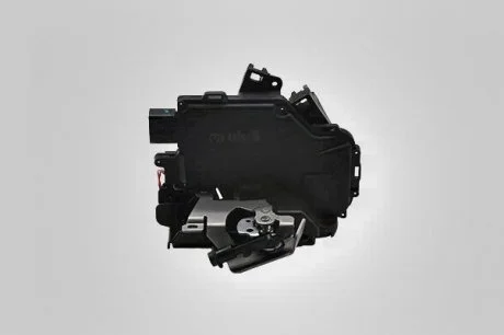 Замок двери задний левый Audi A6 C5 1997-04 Vika 88391764101